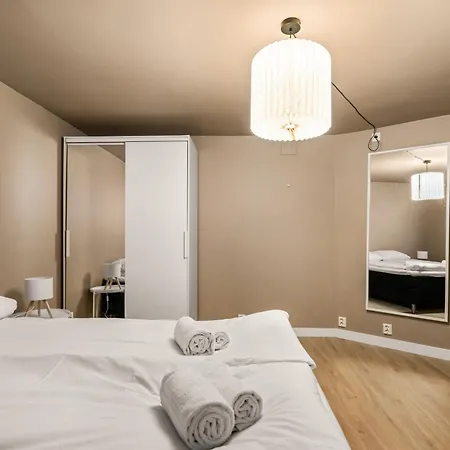 - Stylish & Cozy Apartamento